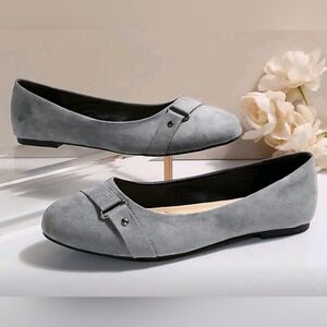 Women's Grey Buckle Accent Ballet Flats